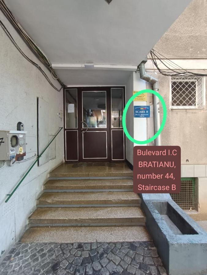 Apartament Old Town Within Bukareszt Zewnętrze zdjęcie